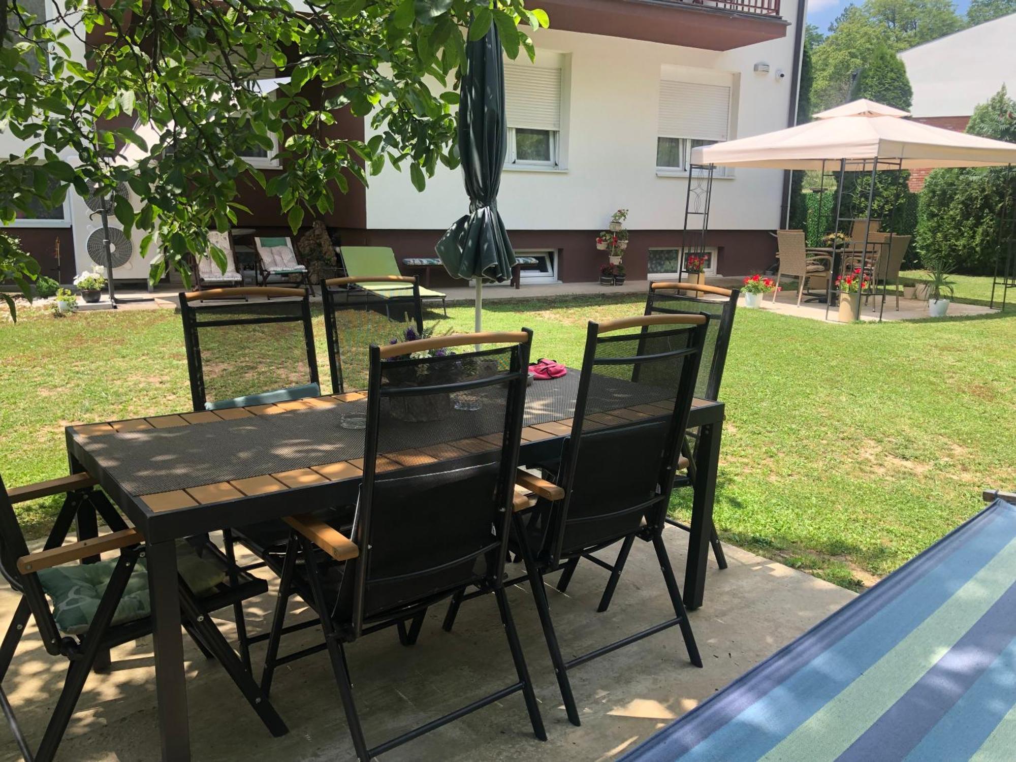 Apartment Vila Mm Srce Vrdnik Ngoại thất bức ảnh