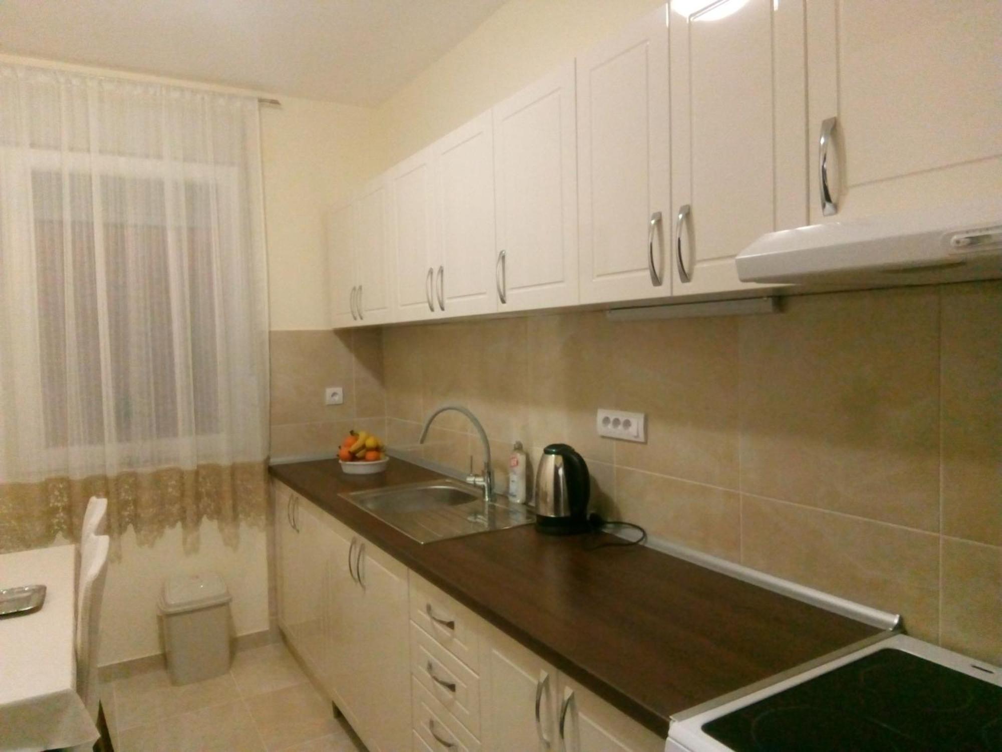 Apartment Vila Mm Srce Vrdnik Ngoại thất bức ảnh